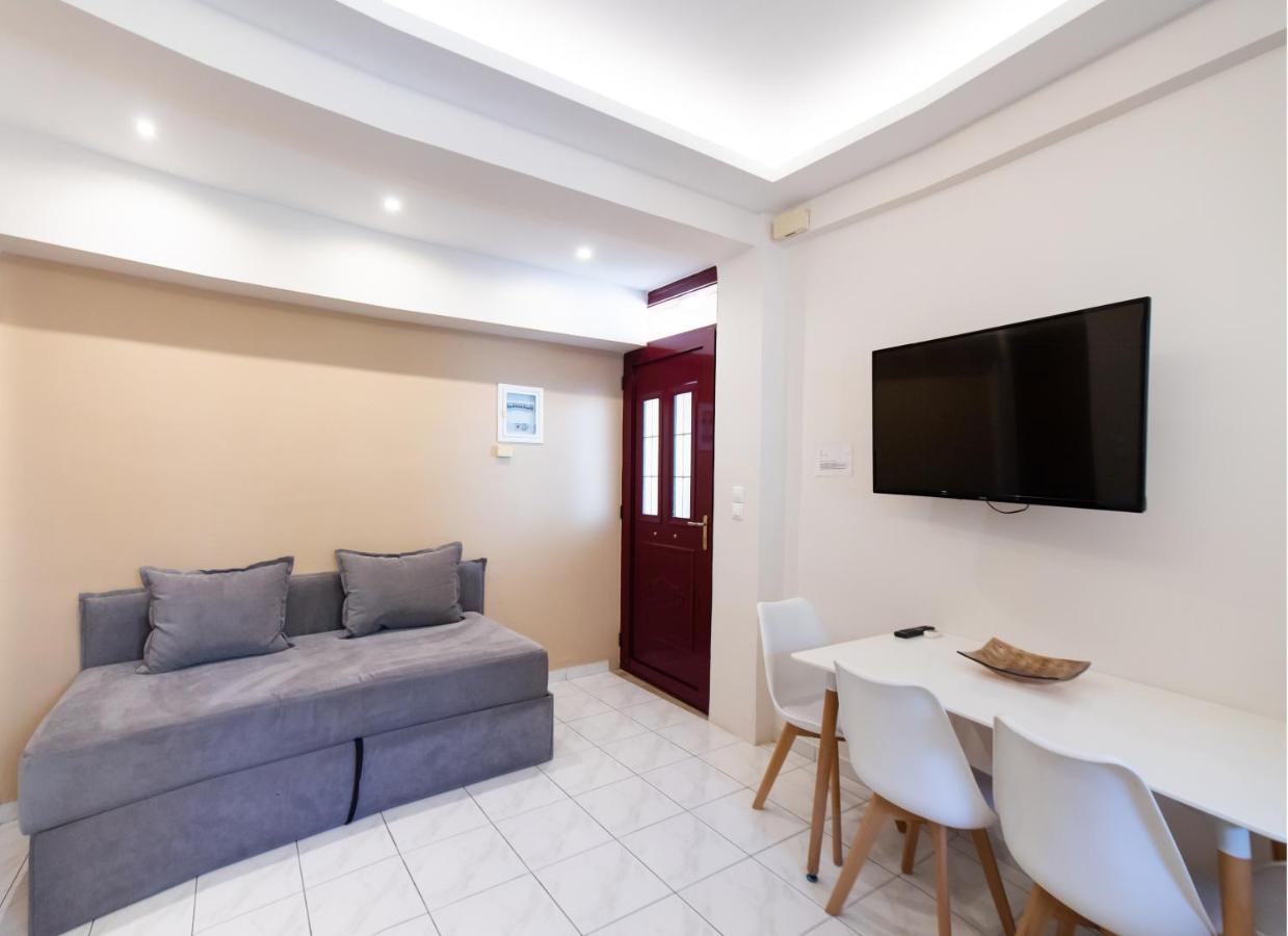 Voulgaris City Apartments By Imagine Lefkada エクステリア 写真