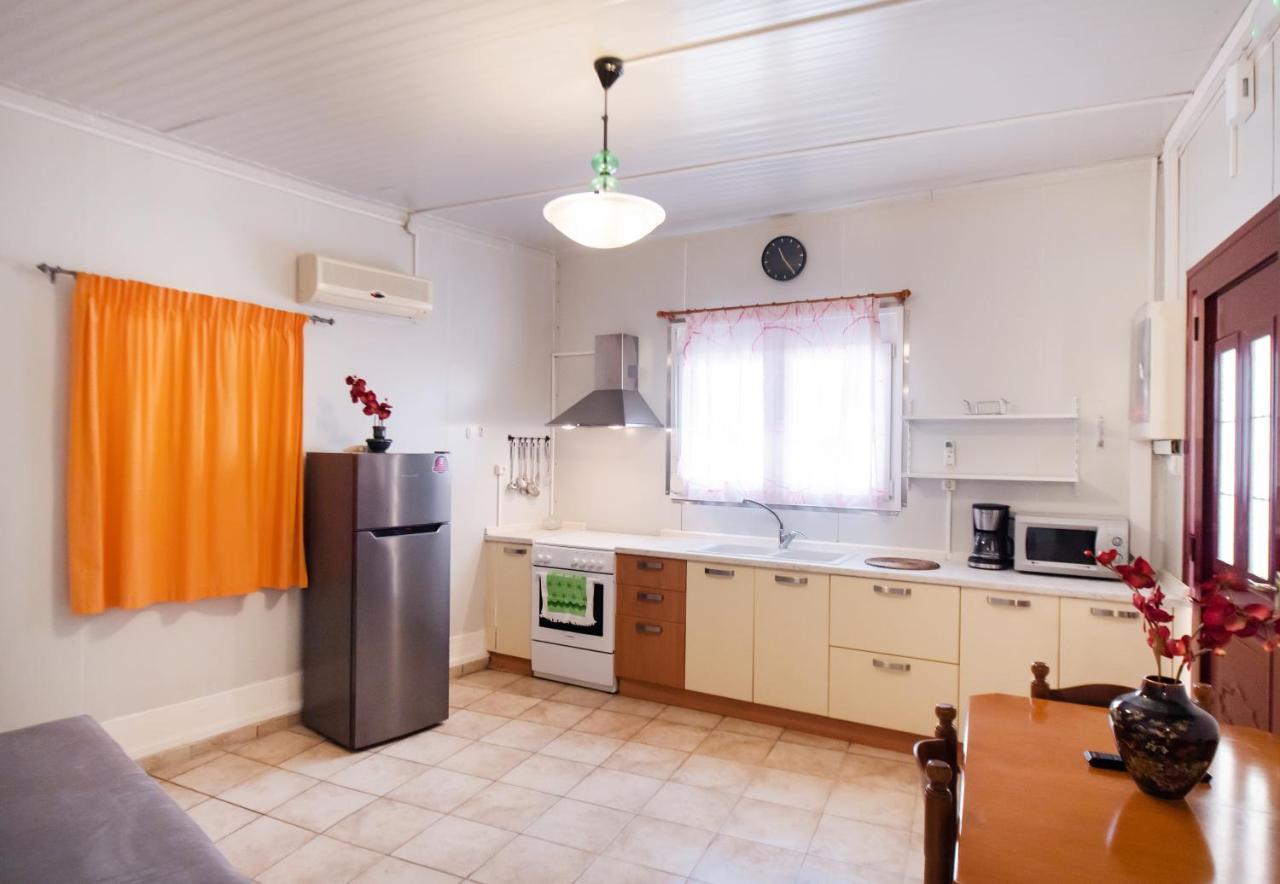 Voulgaris City Apartments By Imagine Lefkada エクステリア 写真